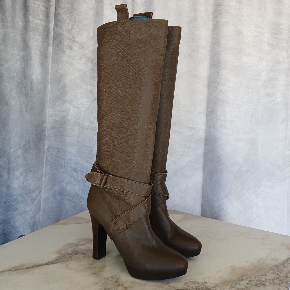 L'AUTRE Chose Knee High Jodhpur High Heel Boots Wpmen's Size 39 Brown